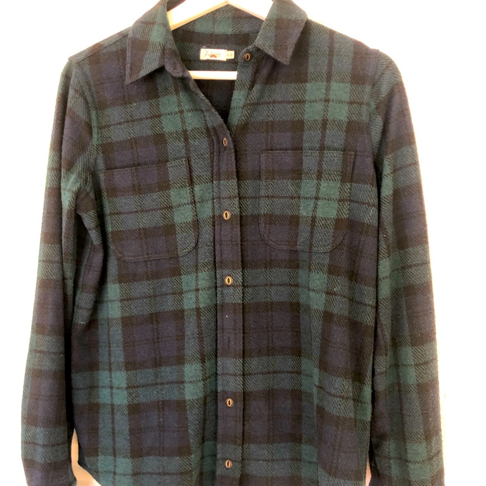 Very comfy checkered shirt from Faherty, almost New
